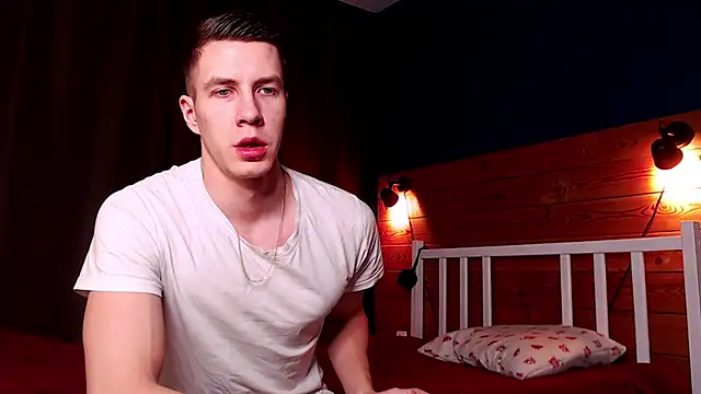 Chris Brien online show from March 7, 9:48 pm