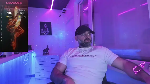 MAGABEAR077 online show from November 30, 11:20 pm