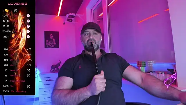 MAGABEAR077 online show from April 18, 7:40 pm