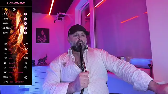 MAGABEAR077 online show from May 14, 10:49 pm