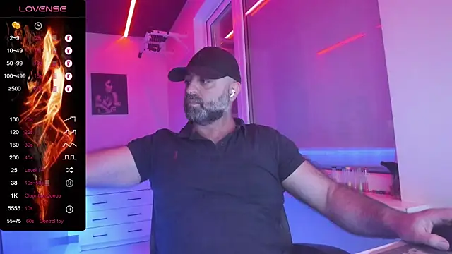 MAGABEAR077 online show from June 3, 4:34 pm