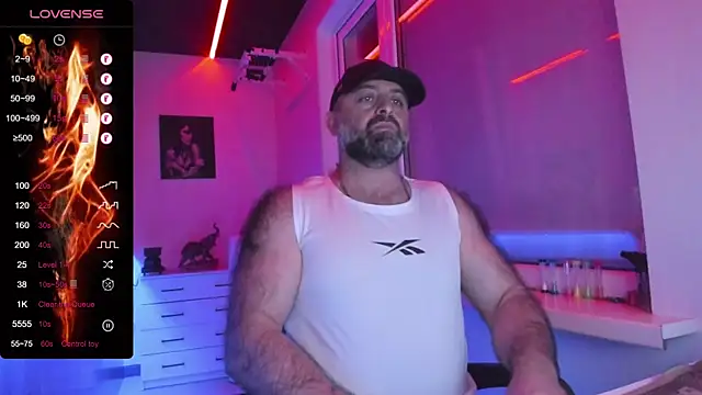 MAGABEAR077 online show from June 9, 10:10 pm