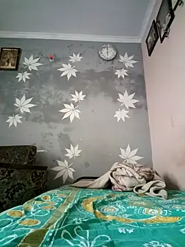 Kavya kapoor online show from February 25, 12:24 pm