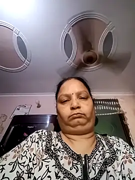 Kavya kapoor online show from October 19, 4:35 am