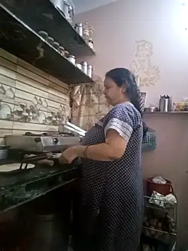 Kavya kapoor online show from April 21, 3:35 am