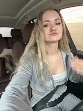 Devill Angel  online show from February 27, 8:06 am