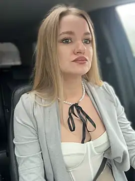 Devill Angel  online show from March 6, 12:19 pm