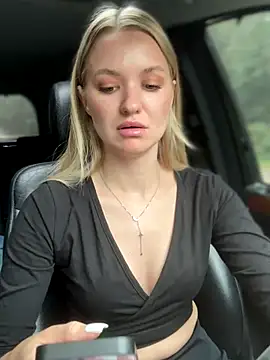 Devill Angel  online show from September 16, 12:17 pm