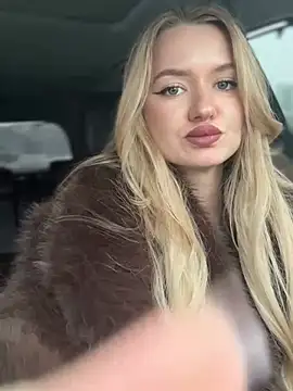 Devill Angel  online show from January 18, 9:57 am