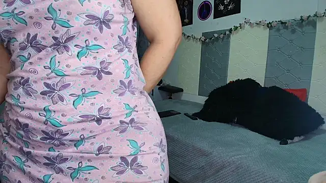 scarlett  morgan online show from March 6, 2:13 pm