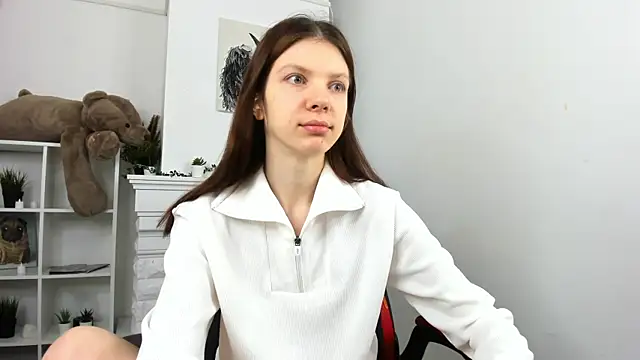 Snapshot of Baby_Evalena chatting on December 15, 4:51 am Baby Evalena online show from December 15, 4:51 am