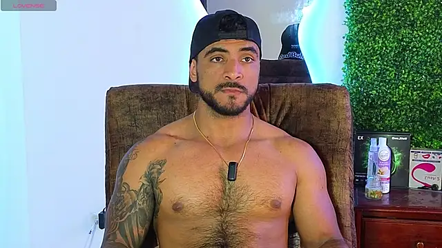 ERIC HARRISON online show from February 15, 7:39 pm