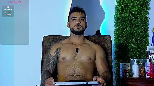 ERIC HARRISON online show from March 14, 1:48 am