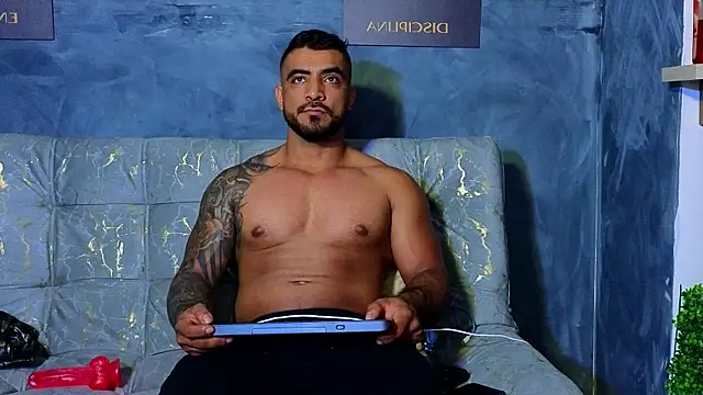 ERIC HARRISON online show from September 26, 11:03 am