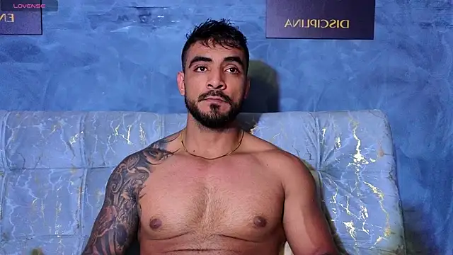 ERIC HARRISON online show from October 12, 10:20 pm