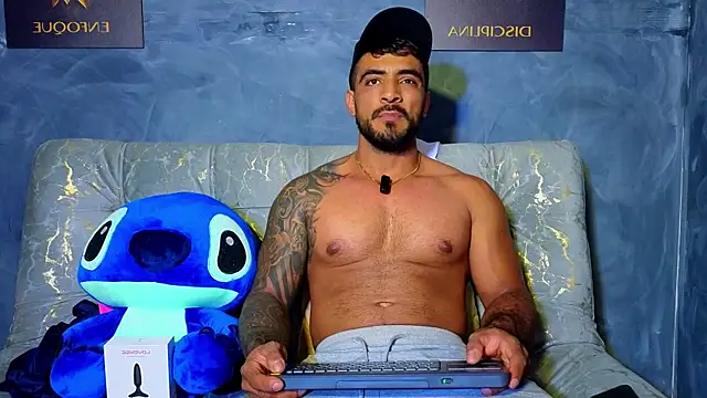 ERIC HARRISON online show from October 16, 9:16 pm