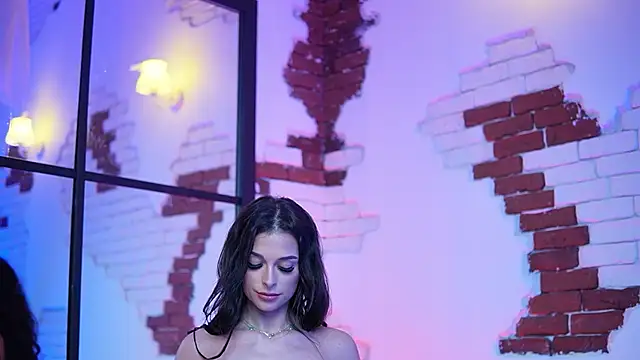 AngelinaCapri online show from December 7, 3:58 am