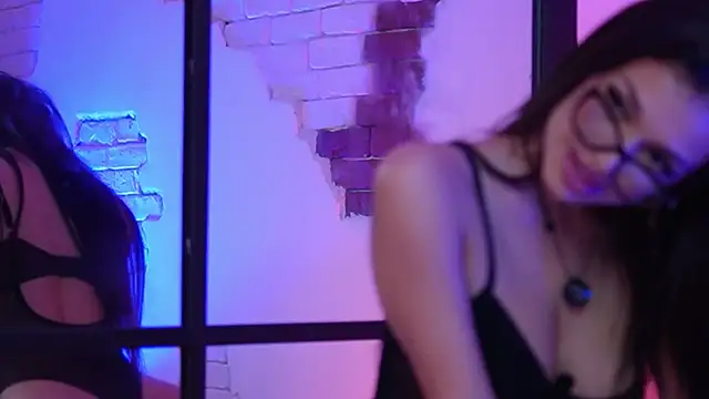 AngelinaCapri online show from January 30, 11:45 pm