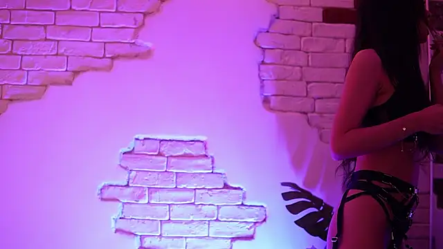 AngelinaCapri online show from February 3, 9:29 pm