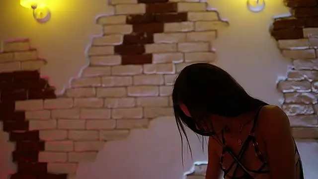 AngelinaCapri online show from September 25, 6:55 pm