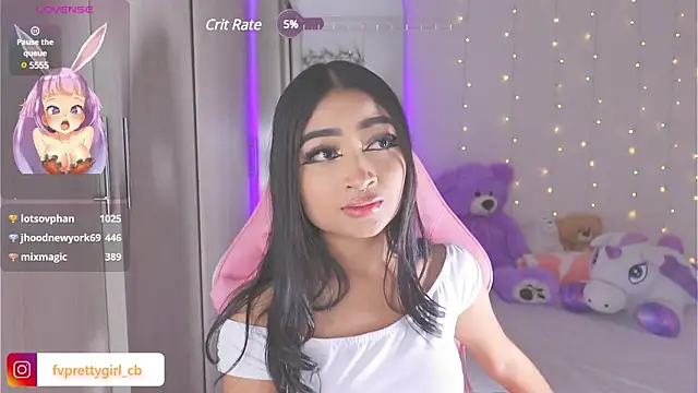 urfavprettygirl online show from March 16, 3:47 am