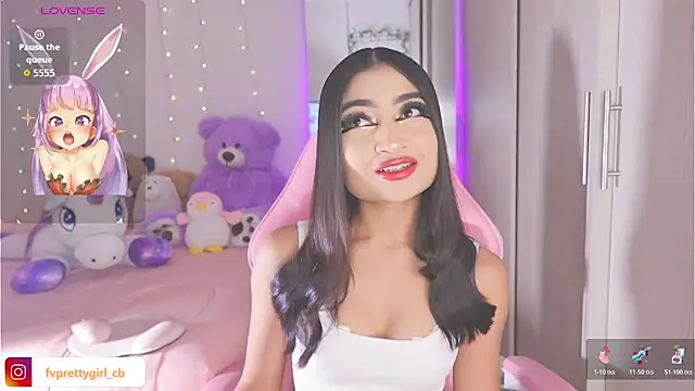 Snapshot of urfavprettygirl chatting on October 29, 7:32 am urfavprettygirl online show from October 29, 7:32 am