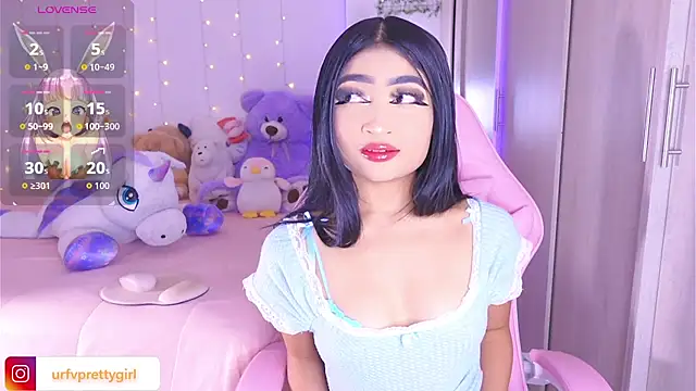 Snapshot of urfavprettygirl chatting on July 18, 8:51 am urfavprettygirl online show from July 18, 8:51 am