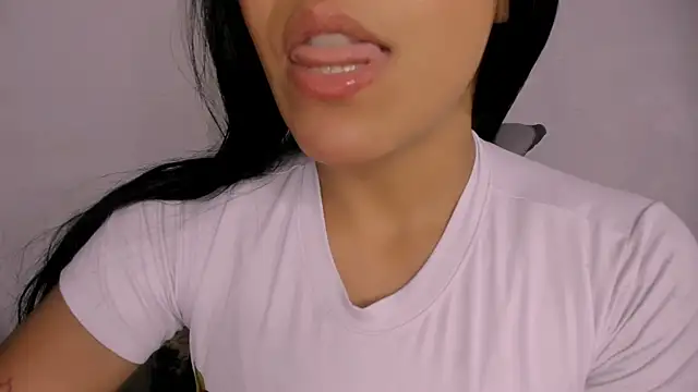 Snapshot of veky_saliva01 chatting on July 26, 3:36 am veky saliva01 online show from July 26, 3:36 am