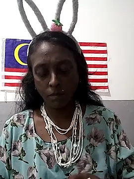 mamakarma1403 online show from November 18, 2:21 pm