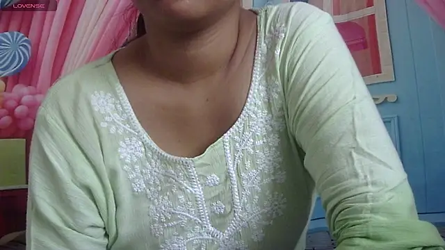Preeti-Sexy online show from June 12, 7:51 am