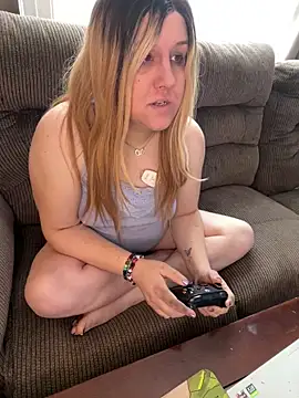 PuckBunny17 online show from December 23, 4:17 pm