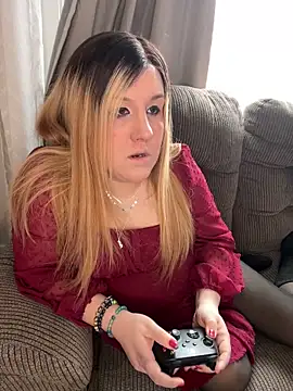 PuckBunny17 online show from February 8, 5:29 pm