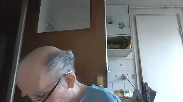 mariusica1xh online show from March 12, 4:02 pm