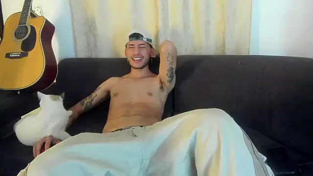 Henrikk senn online show from October 26, 2:50 am