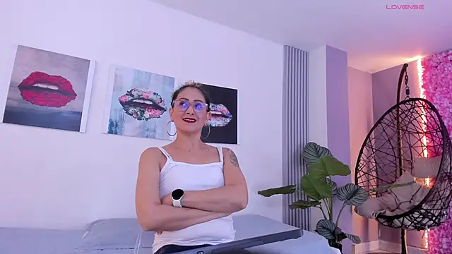 Angela donnato online show from December 5, 3:37 am