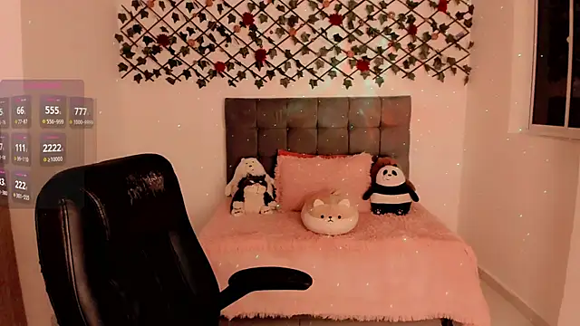 Lilith Miller21 online show from December 1, 8:03 pm