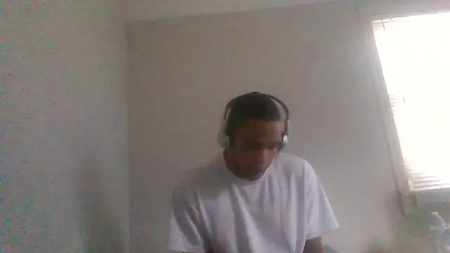 Snapshot of nintendogaymer69 chatting on July 12, 8:33 pm nintendogaymer69 online show from July 12, 8:33 pm