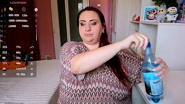 lovely adelle online show from November 23, 9:53 am