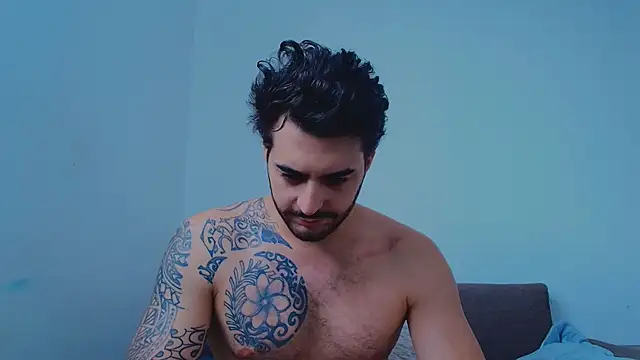 thomas gun online show from March 17, 7:28 pm