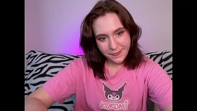 Snapshot of Diana_Flower chatting on June 28, 10:43 am Diana Flower online show from June 28, 10:43 am