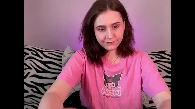 Snapshot of Diana_Flower chatting on July 1, 8:38 am Diana Flower online show from July 1, 8:38 am