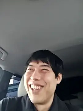 whitebriefboy online show from April 24, 8:55 pm