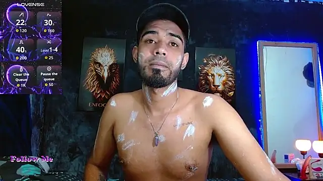 ryanse hot online show from December 4, 7:33 pm