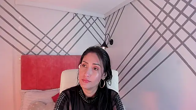 Janne lee online show from December 18, 9:08 pm