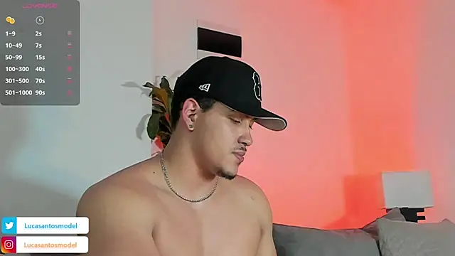 lucasanto  online show from January 17, 4:28 am