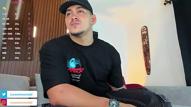 lucasanto  online show from November 10, 1:04 am