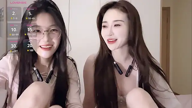 Sweet-Angel999 online show from February 3, 2:34 pm