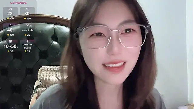 Snapshot of Sweet-Angel999 chatting on June 29, 3:56 pm Sweet-Angel999 online show from June 29, 3:56 pm