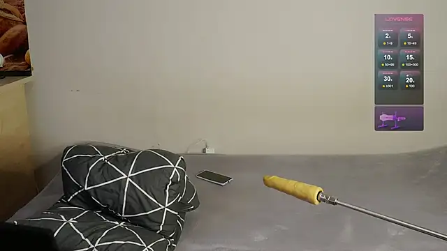 ley tori online show from April 24, 3:20 am