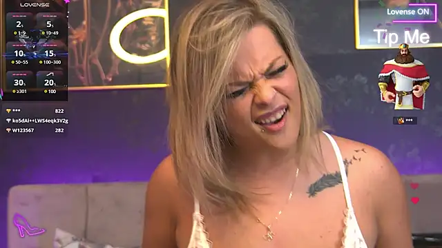 ZoeMesmerize online show from February 13, 4:07 pm